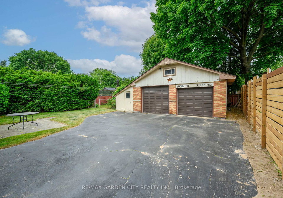 2349-fassel-avenue-burlington-ontario-w12230534