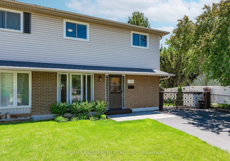 1280-consort-crescent-burlington-ontario-w12230951
