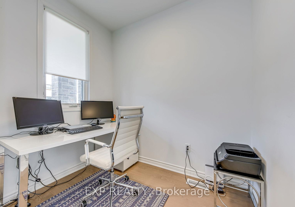 1252-wheat-boom-drive-oakville-ontario-w12231069
