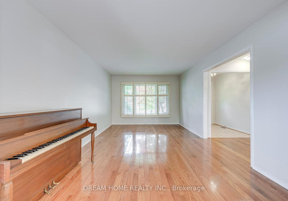 4511-sedgefield-road-mississauga-ontario-w12231135