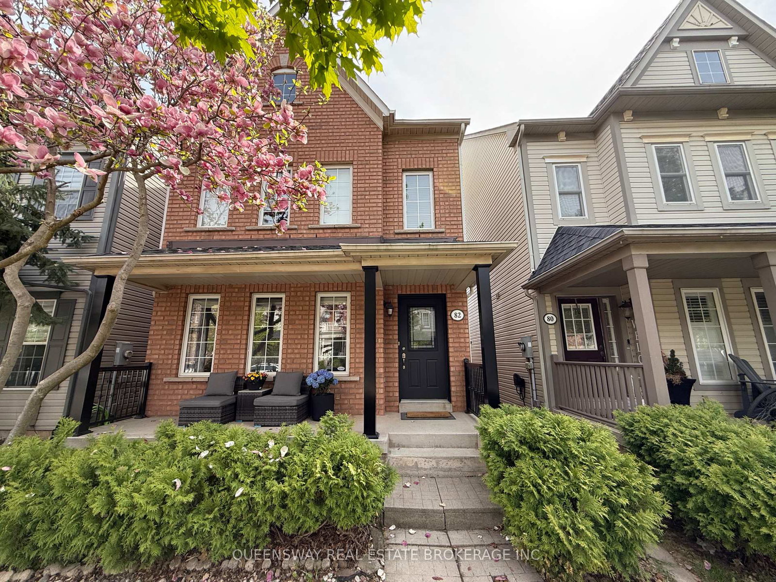 82-roxton-road-oakville-ontario-w12231199