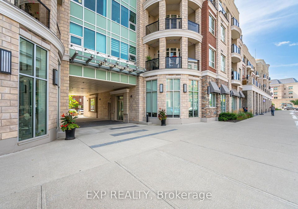 216-oak-park-boulevard-oakville-ontario-w12231432
