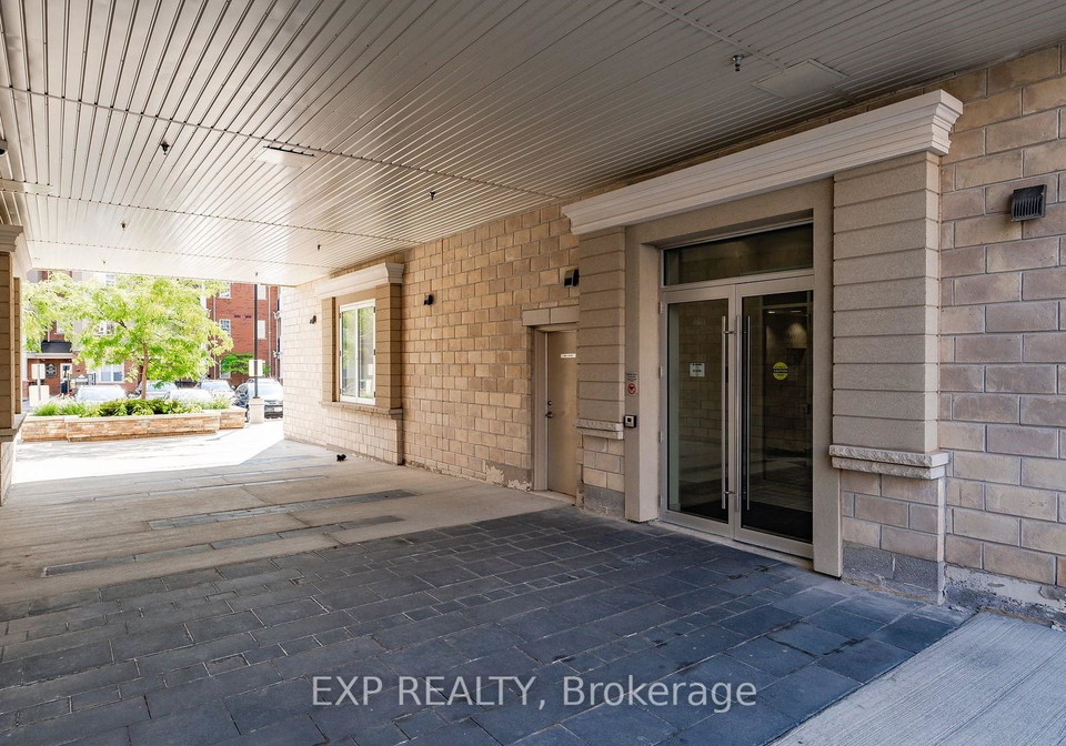 216-oak-park-boulevard-oakville-ontario-w12231432