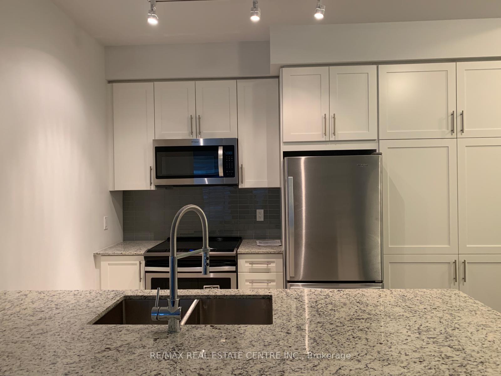 4085-parkside-village-drive-mississauga-ontario-w12231567
