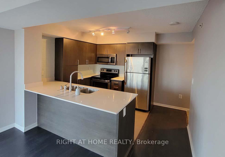 800-lawrence-avenue-w-north-york-ontario-w12231580