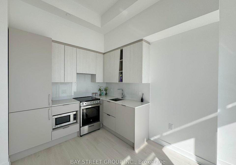 3900-confederation-parkway-mississauga-ontario-w12231752