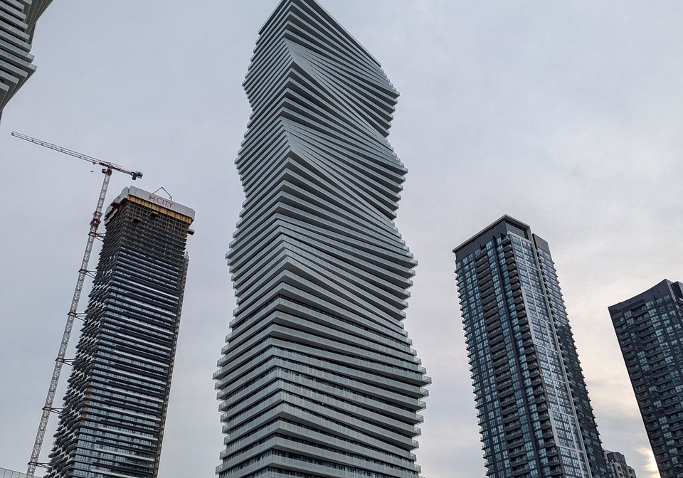 3900-confederation-parkway-mississauga-ontario-w12231817