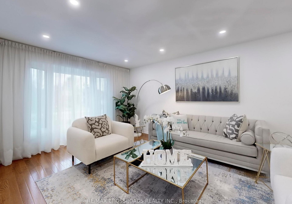 896-willowbank-trail-mississauga-ontario-w12231890