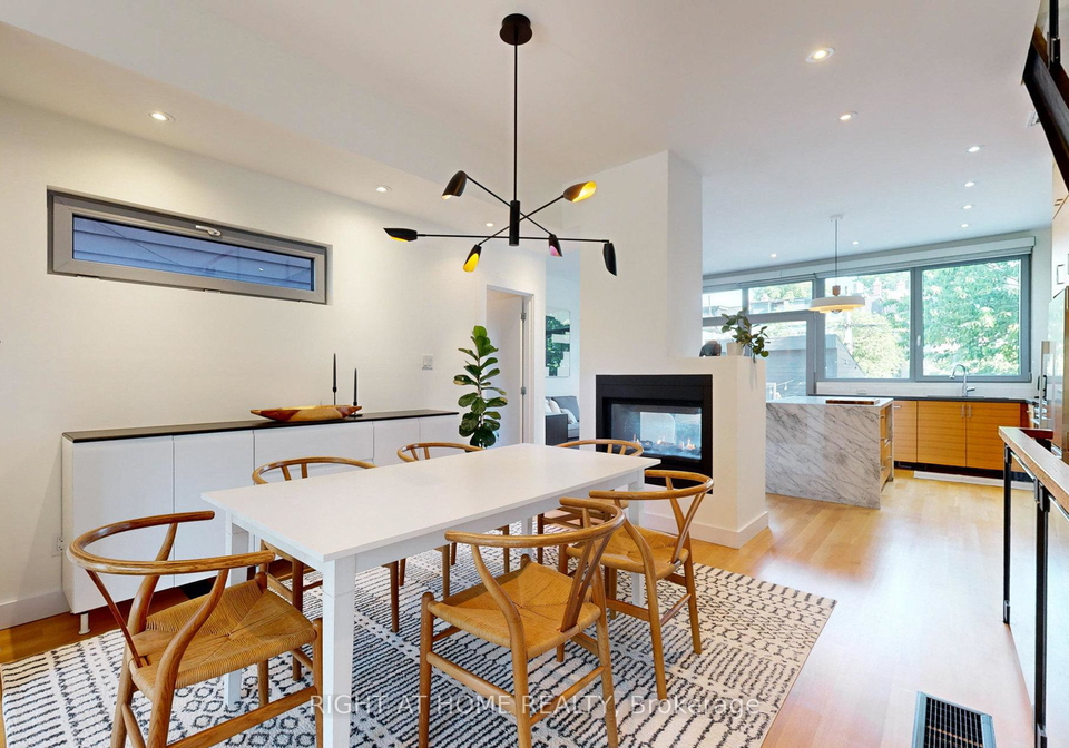 33-manchester-avenue-toronto-ontario-w12232275