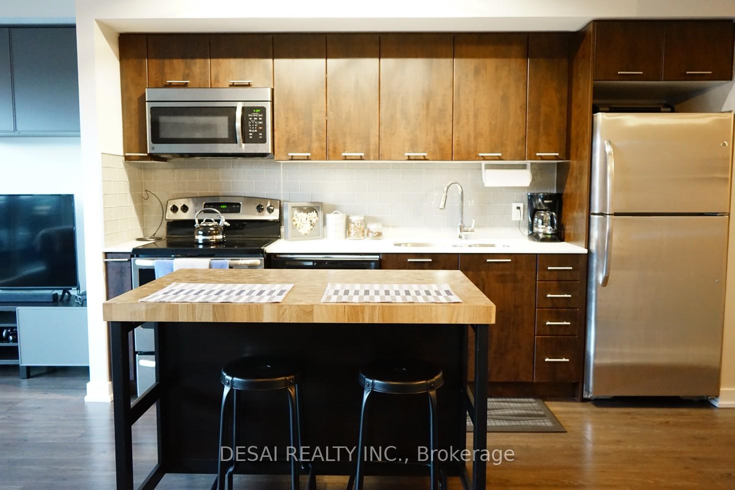 2220-lake-shore-boulevard-etobicoke-ontario-w12232489