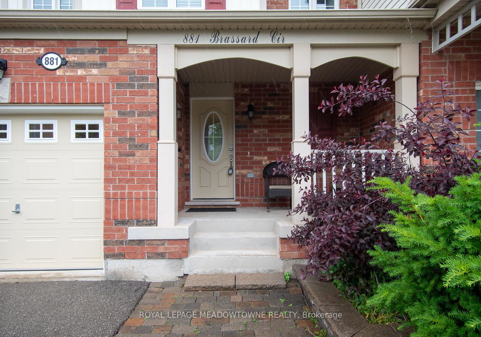 881-brassard-circle-milton-ontario-w12232701