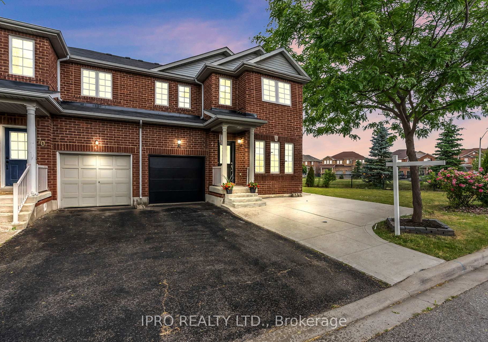 72-commodore-drive-brampton-ontario-w12232737