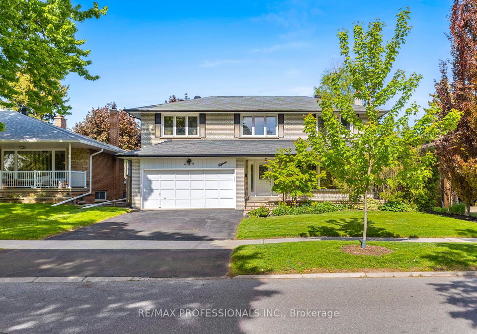 15-warrender-avenue-etobicoke-ontario-w12232813