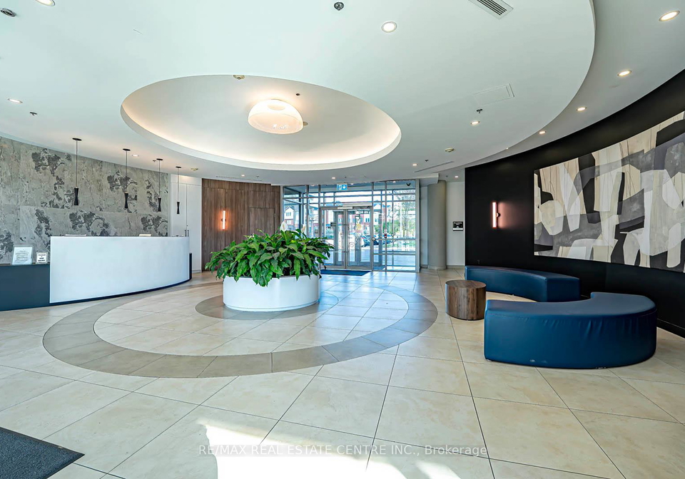 215-queen-street-e-brampton-ontario-w12233046