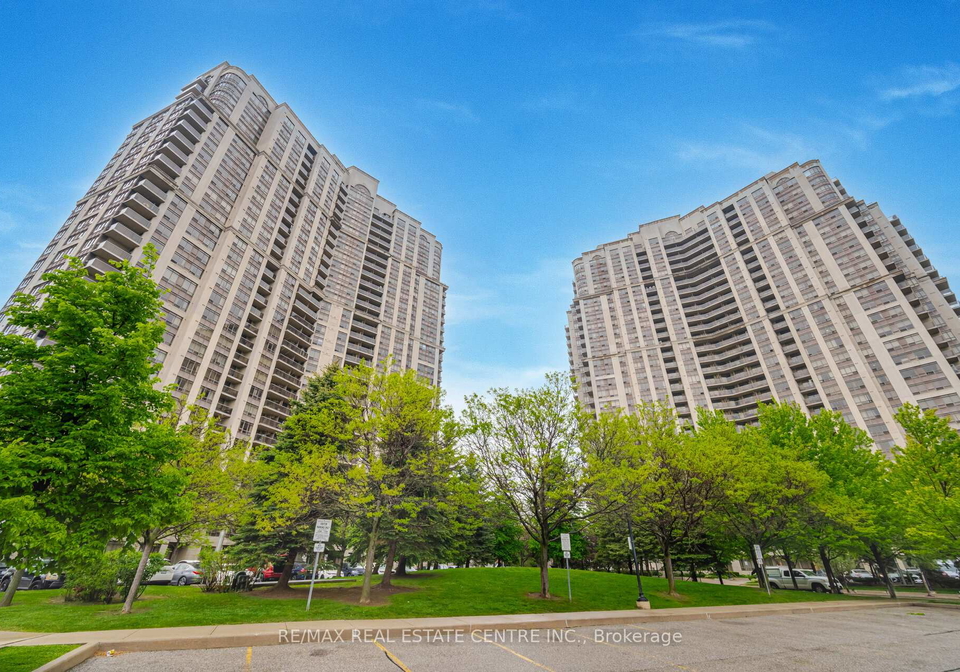 710-humberwood-boulevard-etobicoke-ontario-w12233134