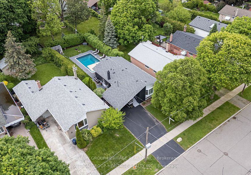 22-paragon-road-etobicoke-ontario-w12233315