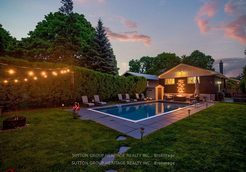 22-paragon-road-etobicoke-ontario-w12233315