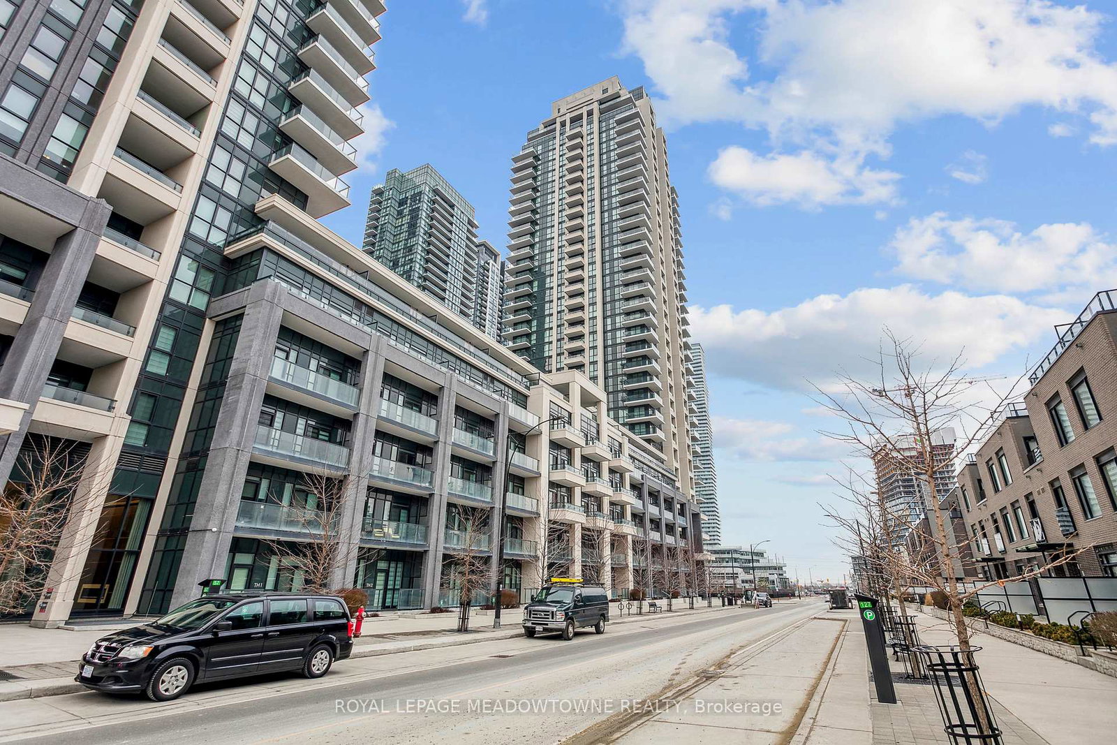 4055-parkside-village-drive-mississauga-ontario-w12233547