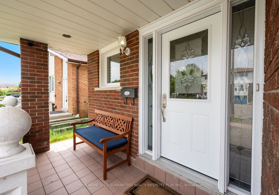 33-merton-road-brampton-ontario-w12233698