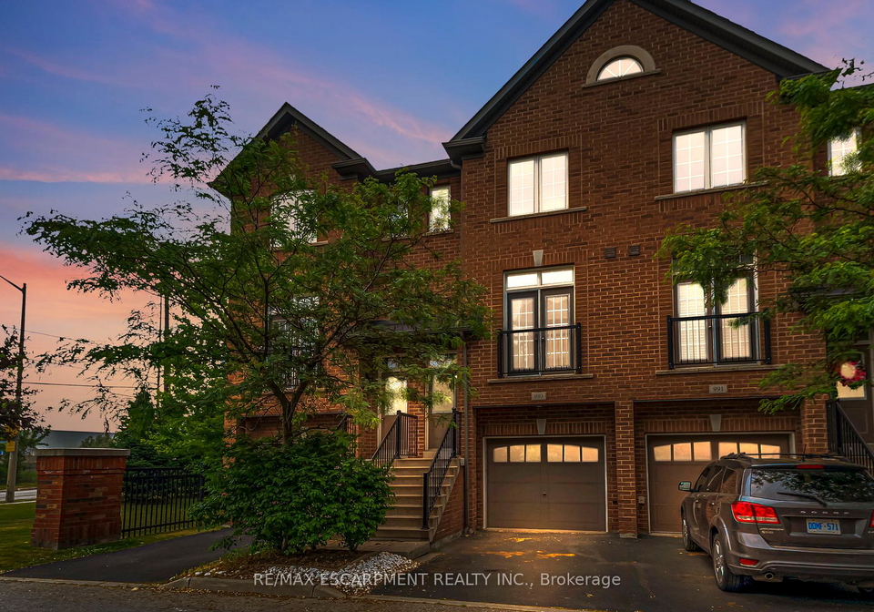 993-reimer-common-burlington-ontario-w12233701