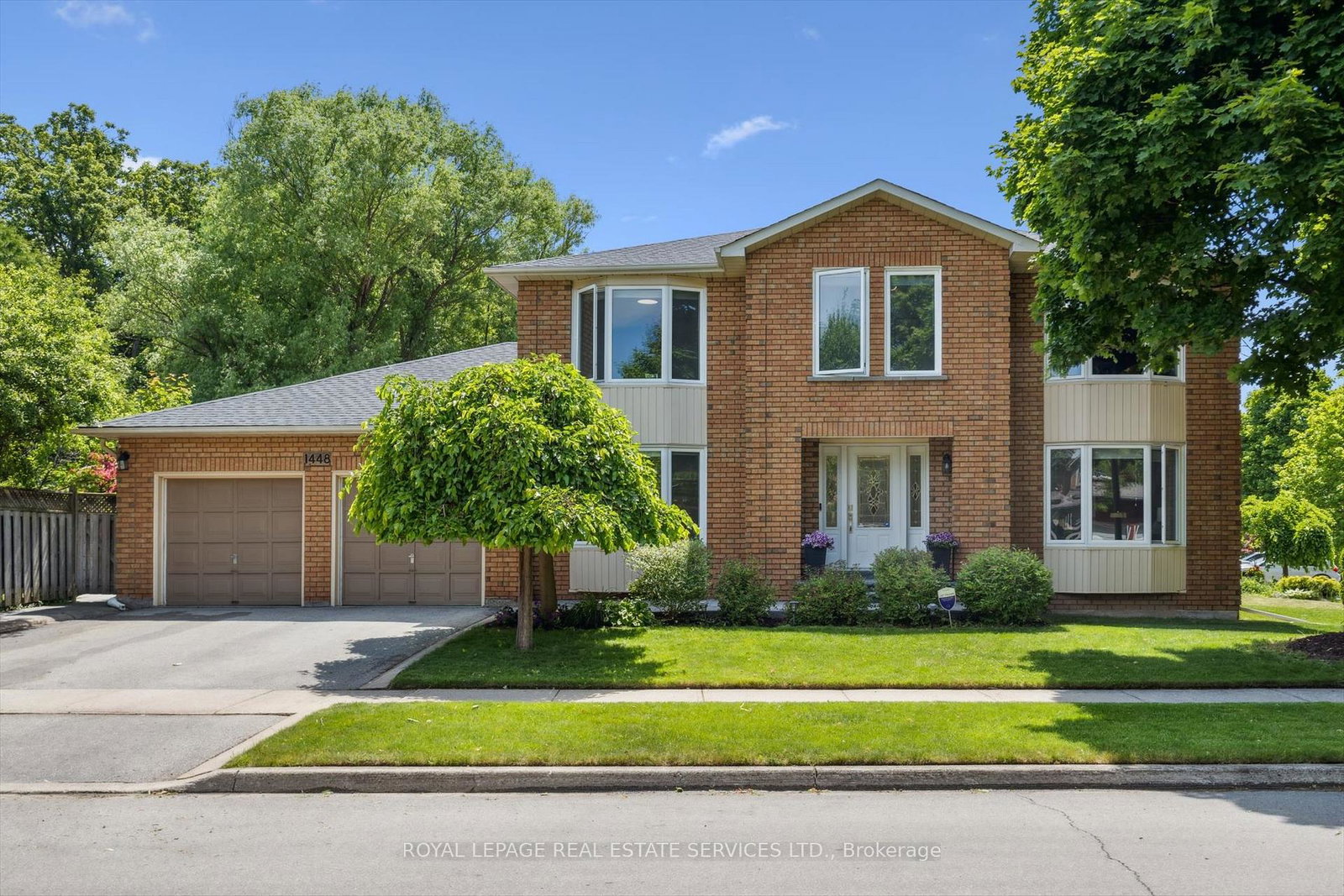 1448-stationmaster-lane-oakville-ontario-w12233772