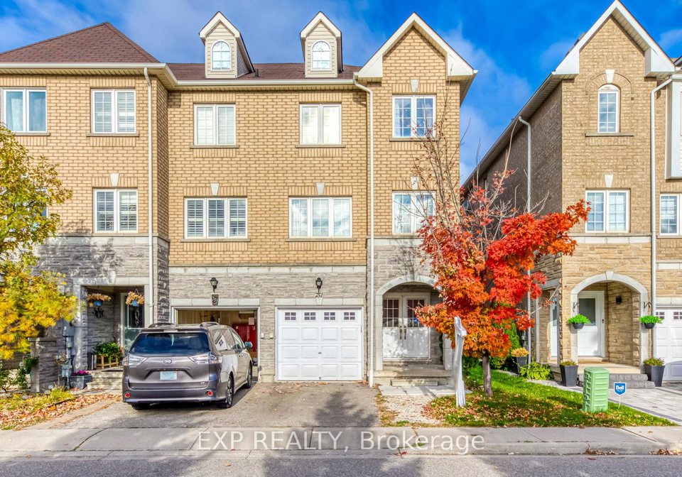 751-candlestick-circle-mississauga-ontario-w12233881