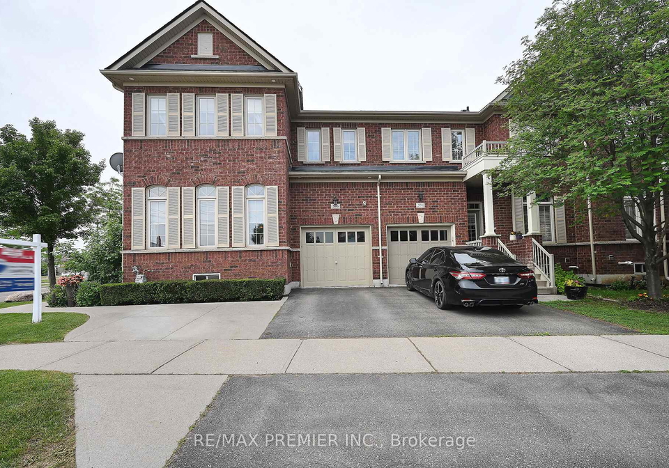 596-holland-heights-milton-ontario-w12233977