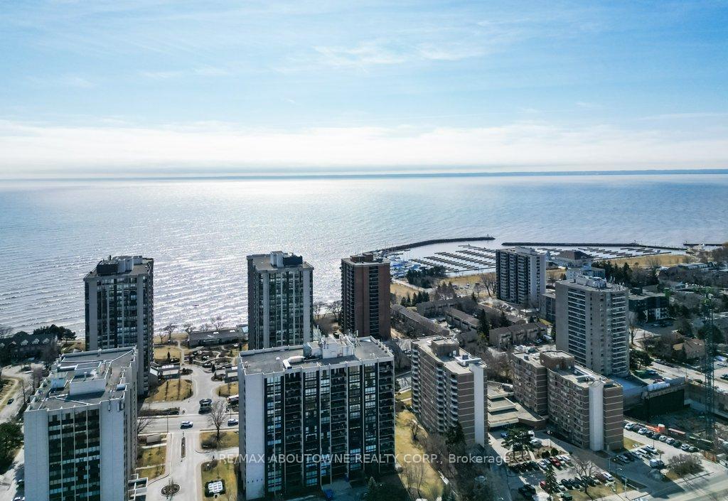 2180-marine-drive-oakville-ontario-w12234890