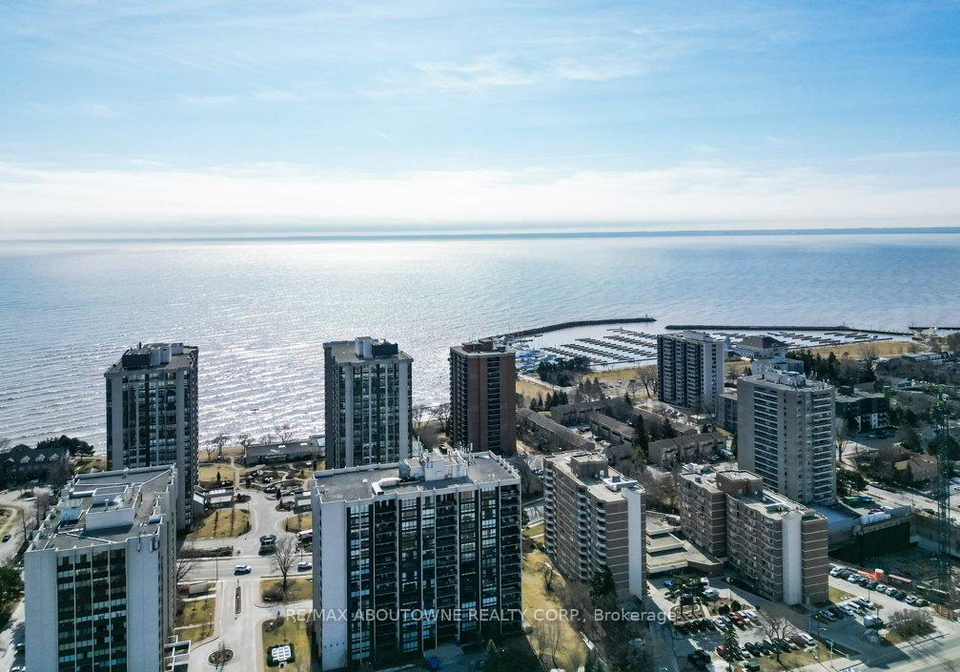 2180-marine-drive-oakville-ontario-w12234890