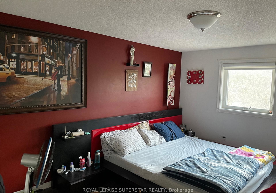 2657-lindholm-crescent-mississauga-ontario-w12234955
