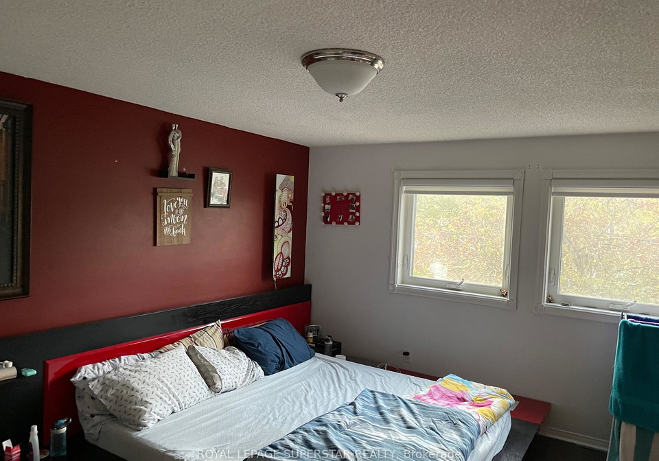 2657-lindholm-crescent-mississauga-ontario-w12234955
