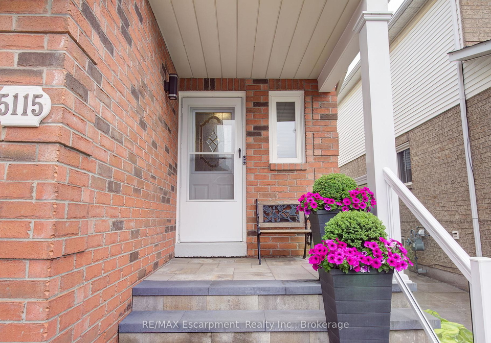 5115-thornburn-drive-burlington-ontario-w12235237