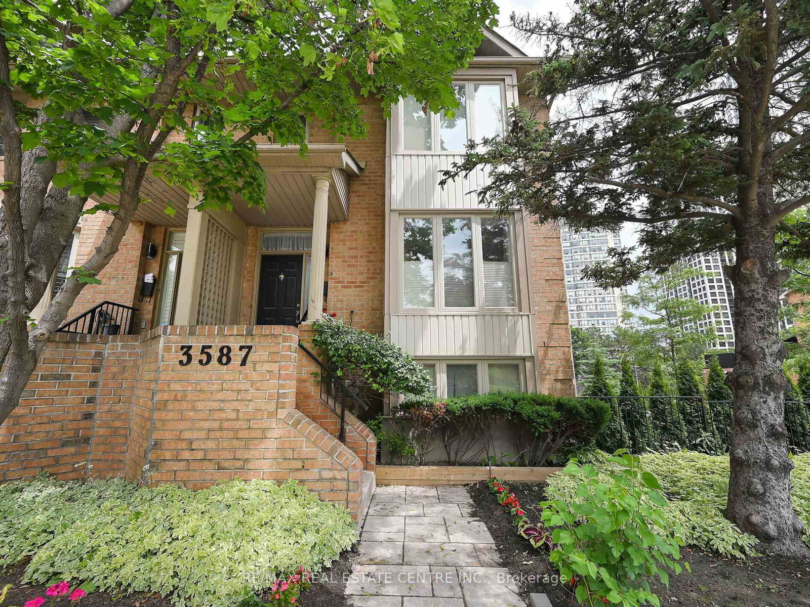 3587-kariya-drive-mississauga-ontario-w12235389