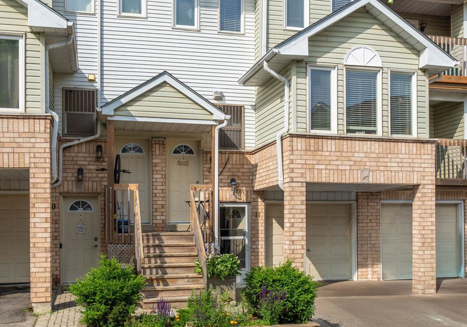 11-robert-lane-halton-hills-ontario-w12235565