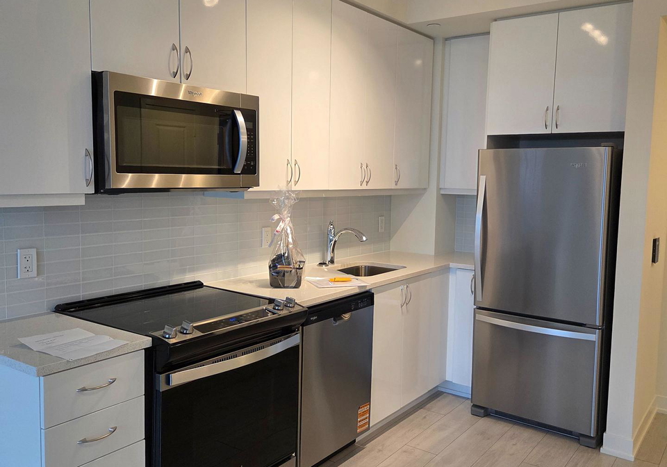 38-annie-craig-drive-etobicoke-ontario-w12235836