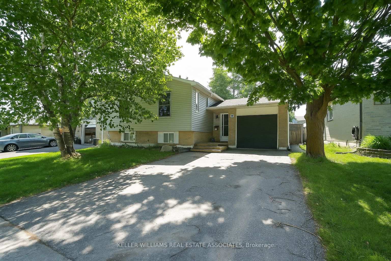 64-brenda-boulevard-orangeville-ontario-w12236094