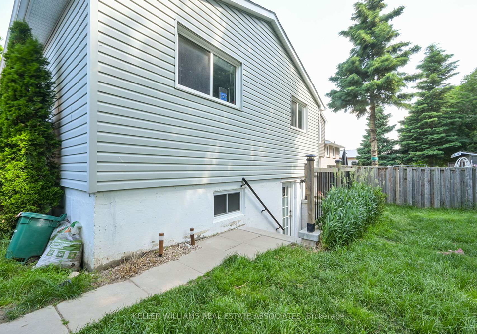 64-brenda-boulevard-orangeville-ontario-w12236094