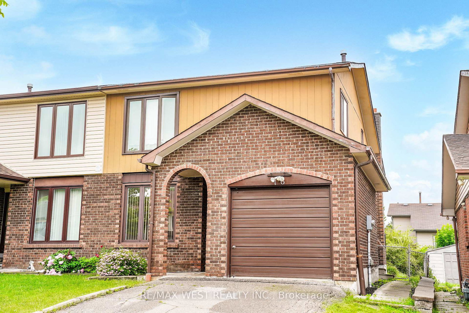 16-crosswood-lane-brampton-ontario-w12236309