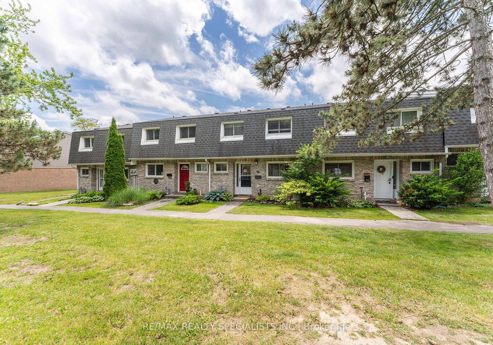 2050-upper-middle-road-burlington-ontario-w12236449
