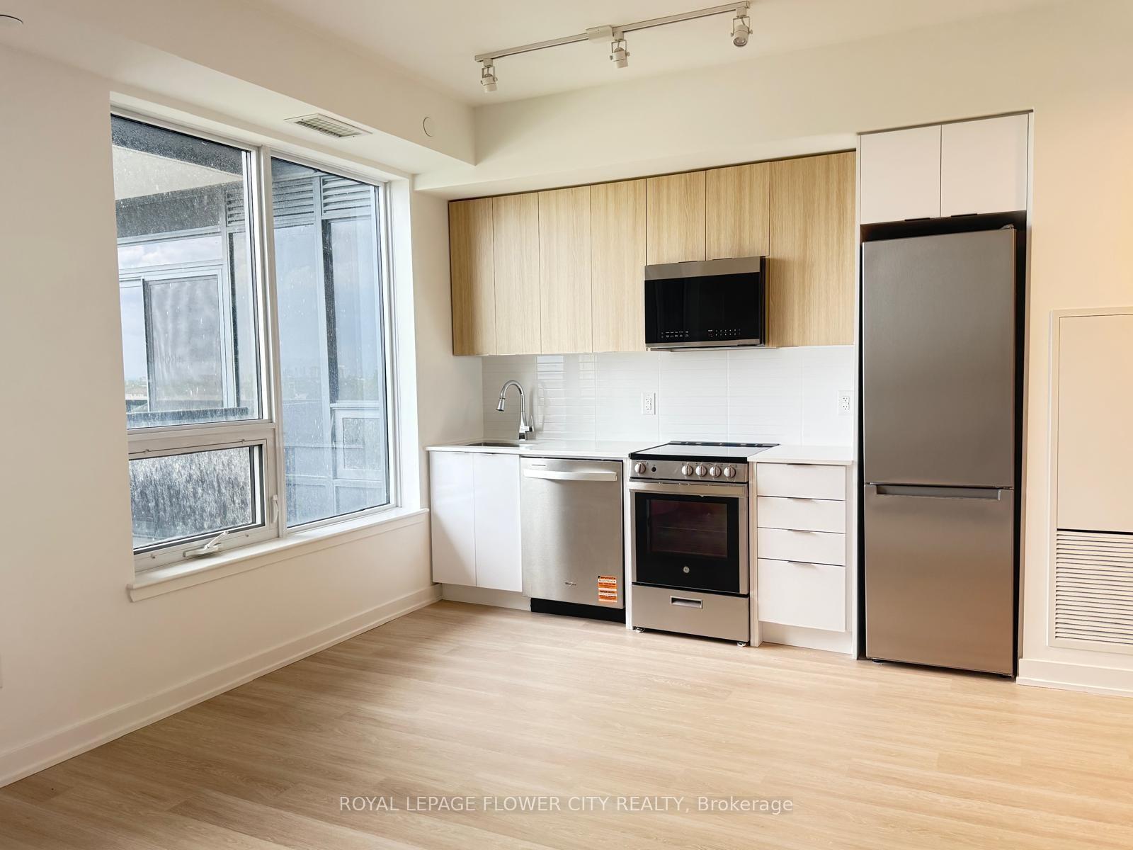 5105-hurontario-street-mississauga-ontario-w12236475