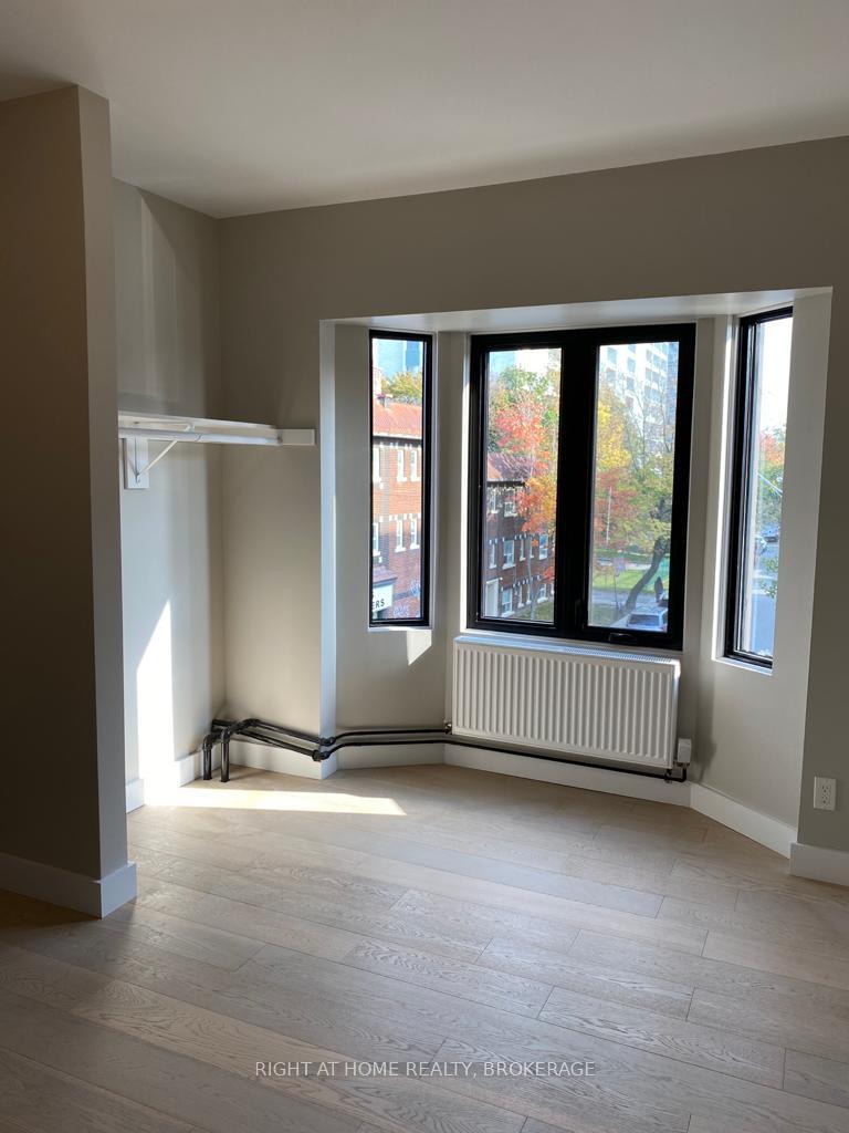 1022-bloor-street-w-toronto-ontario-w12236493