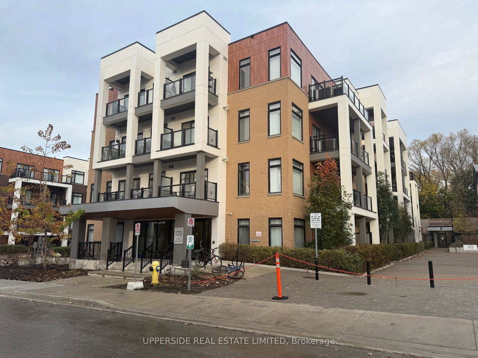 120-canon-jackson-drive-north-york-ontario-w12236498