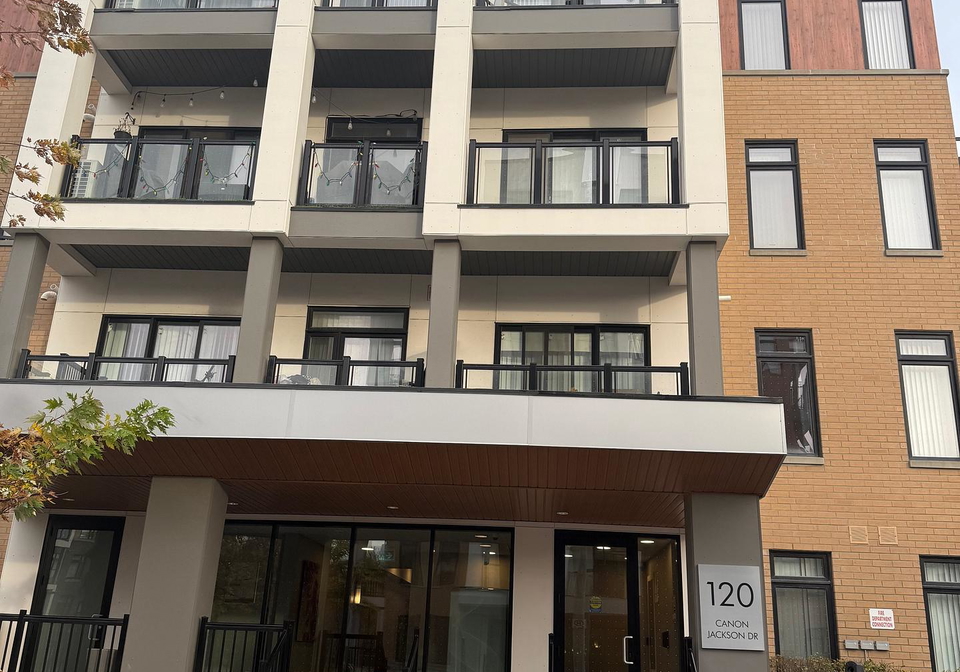 120-canon-jackson-drive-north-york-ontario-w12236498