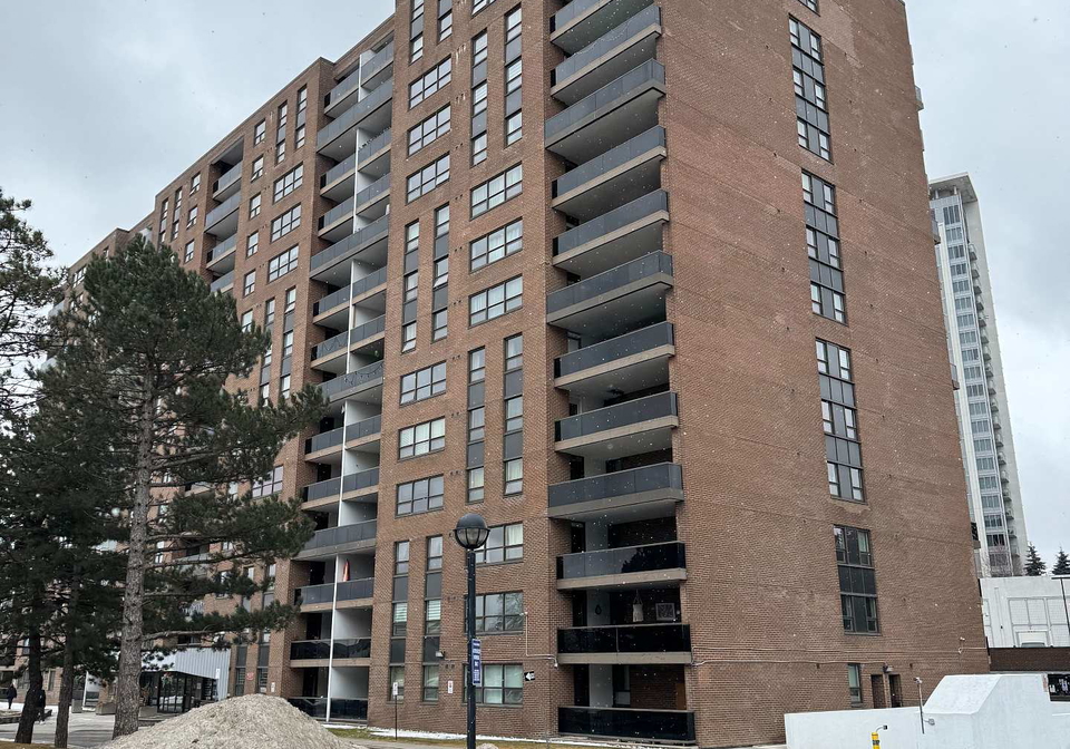4-lisa-street-n-brampton-ontario-w12236718