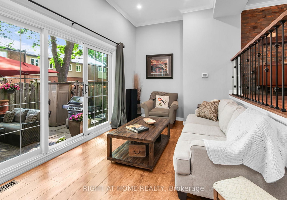400-bloor-street-mississauga-ontario-w12236800