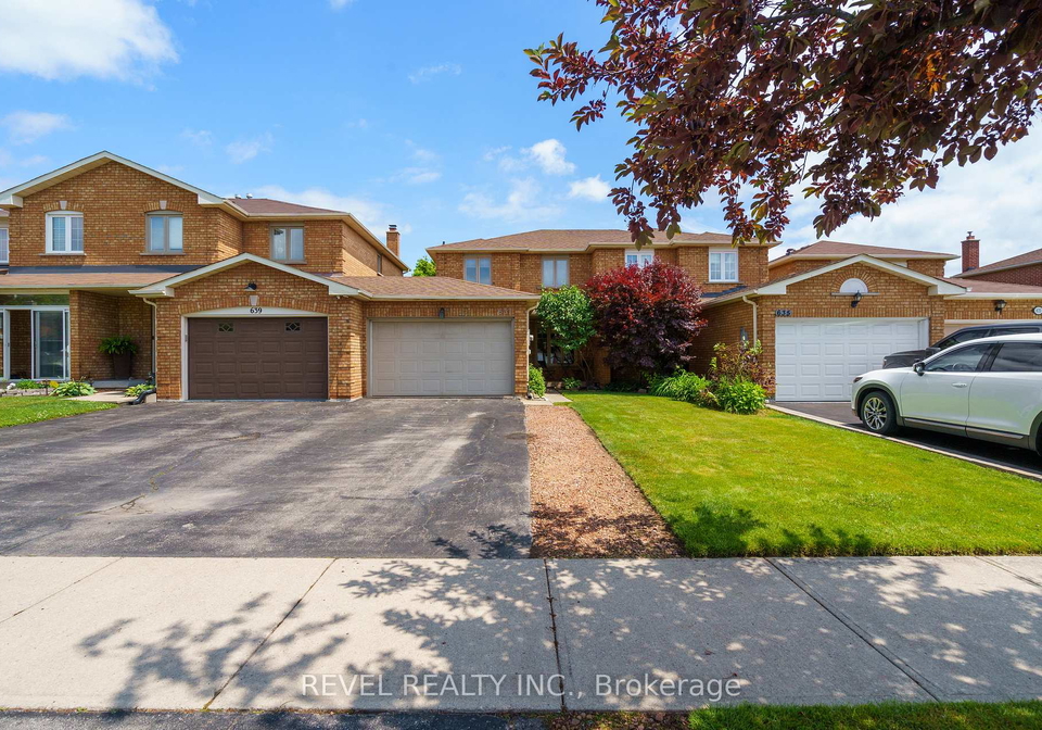637-amelia-crescent-n-burlington-ontario-w12236895