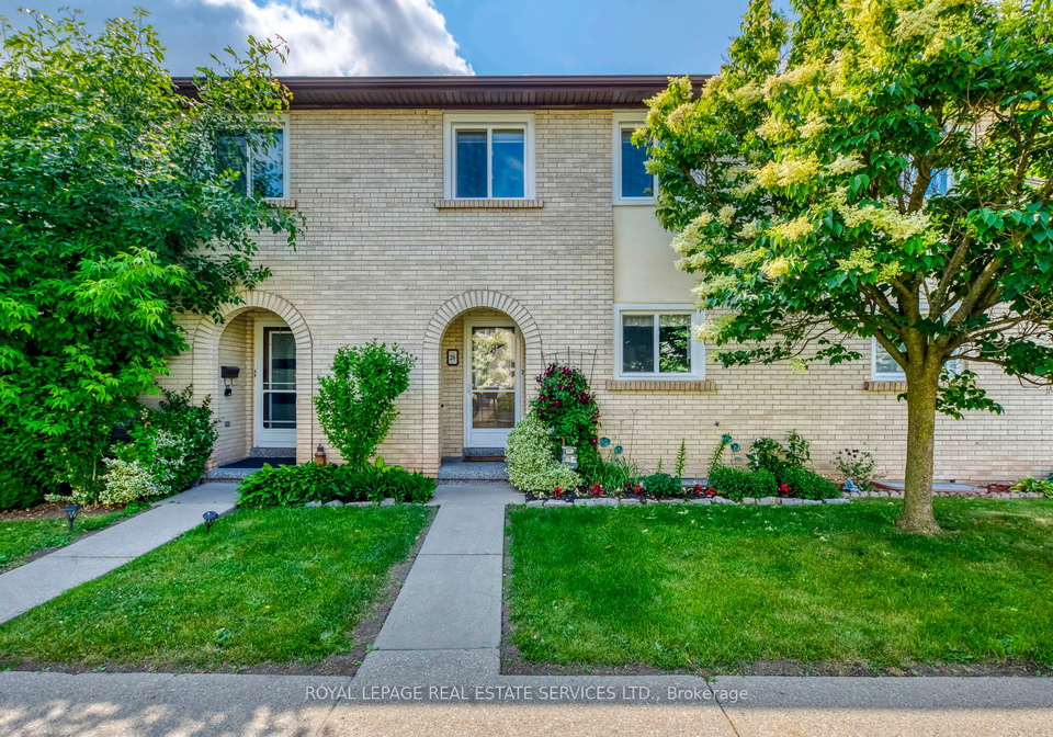 1444-sixth-line-oakville-ontario-w12237543