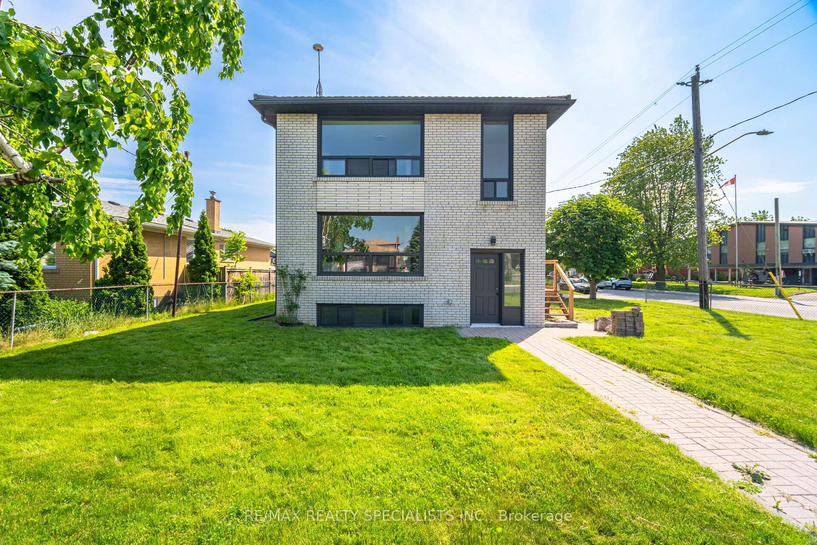 1082-greaves-avenue-mississauga-ontario-w12237724