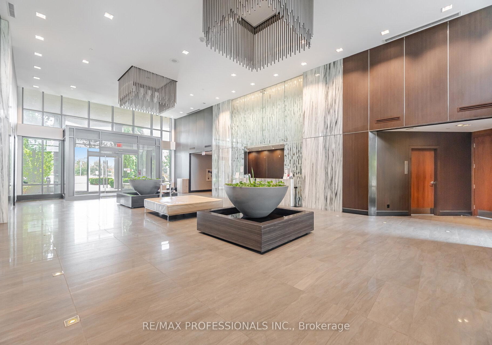 215-sherway-gardens-road-etobicoke-ontario-w12237899