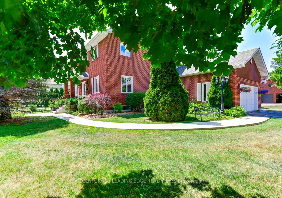 2-colleen-crescent-caledon-ontario-w12238189